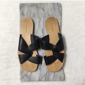 Tahari Niana Criss Cross Sandals Size 10 Twist Front Slip On Flats Black Leather